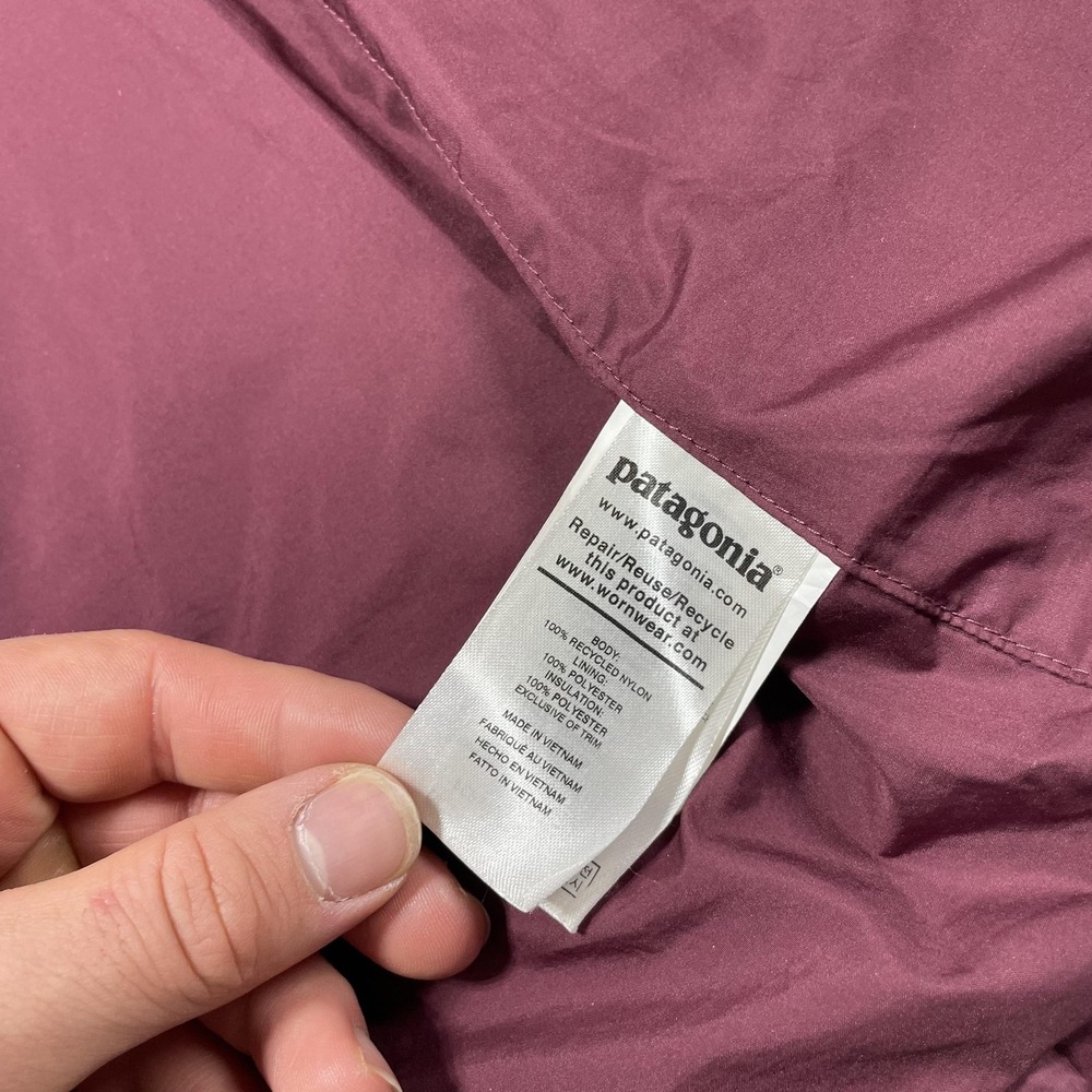 Patagonia Coat Womens Small Purple Quilted Insulated Puffer Parka‎ Jacket - Picture 9 of 13